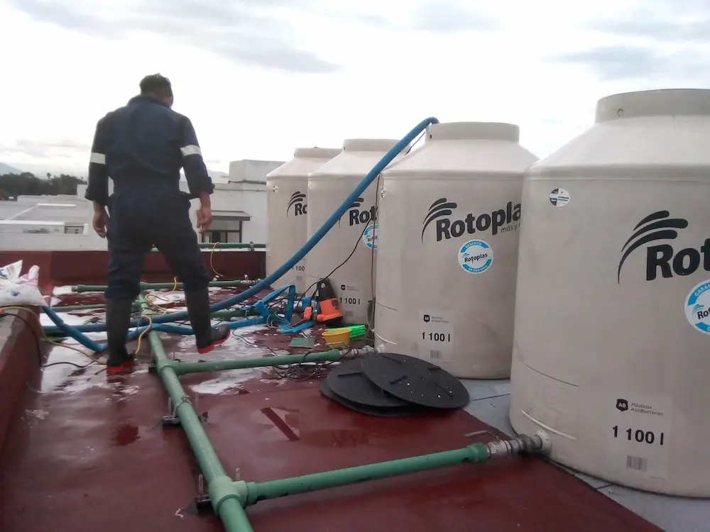 equipos de alto rendimiento para limpiar cisternas industriales en Durango